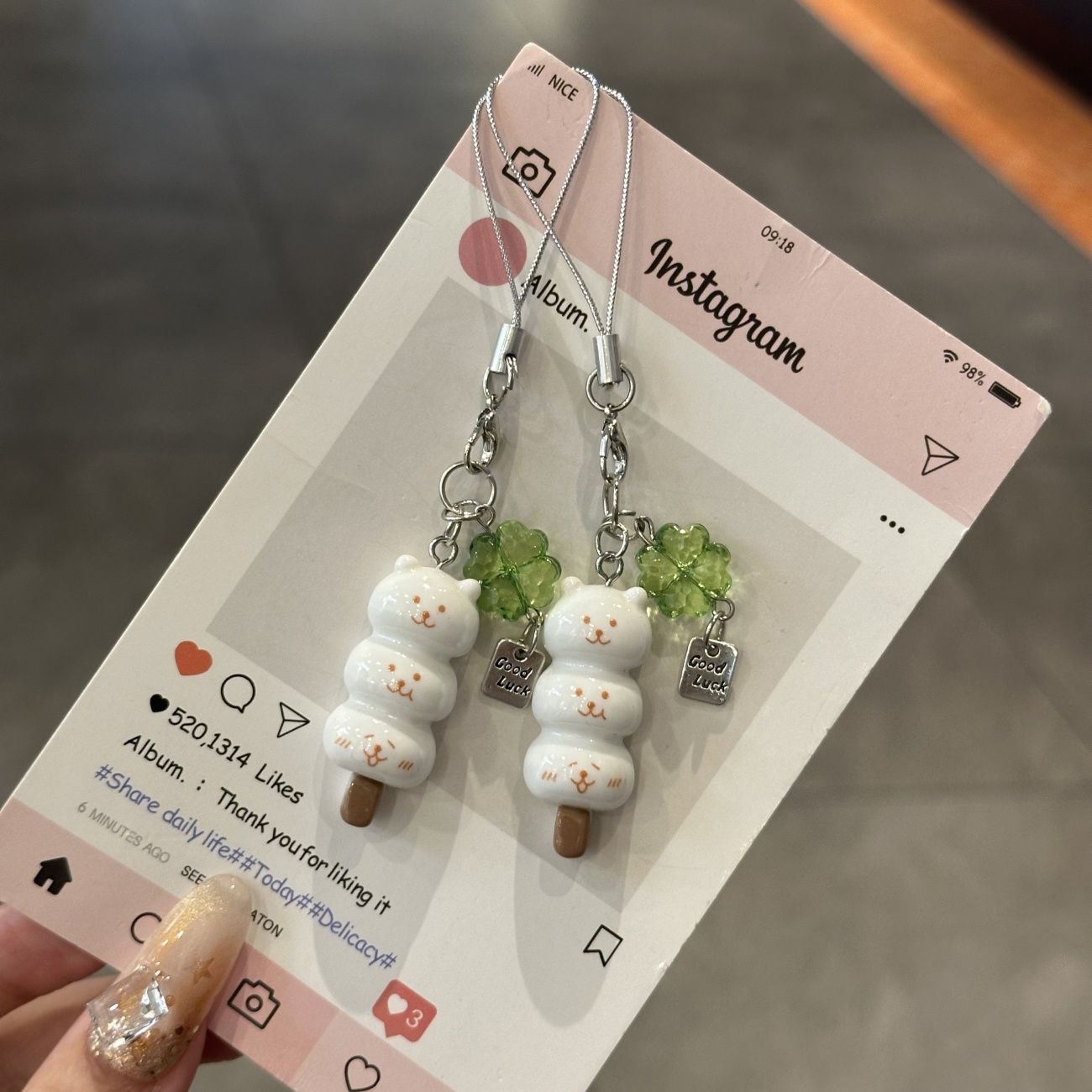 Joke Bear Lucky Leaf Phone Cha - Phone Accessories Box Set 评论和价格
